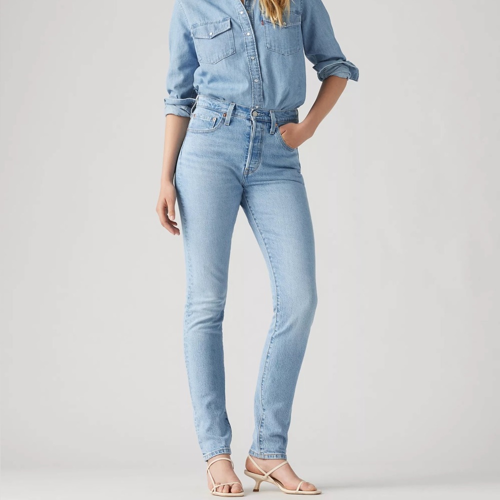 Levi's Women's Light Blue 501 Hi Rise Skinny Jean 24W 28L